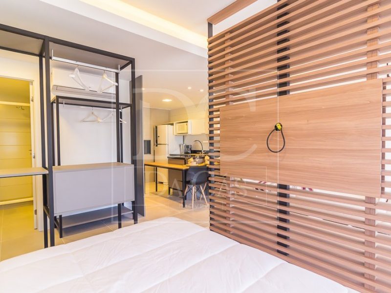 Apartamento à venda com 61m², 2 dormitórios, 1 suíte, 1 vaga no bairro Azenha em Porto Alegre