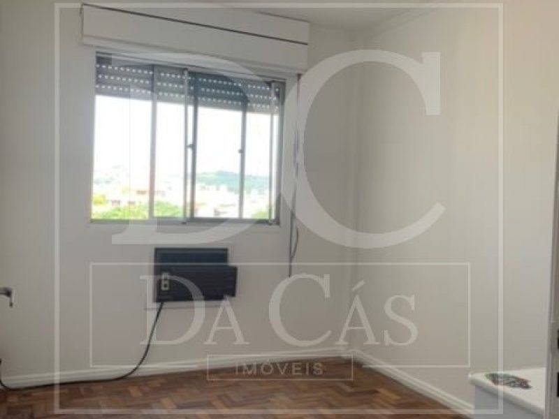 Apartamento à venda com 59m², 2 dormitórios no bairro Cristal em Porto Alegre