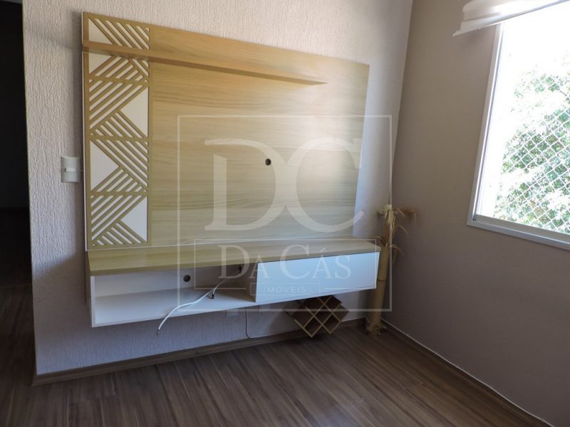 Apartamento à venda com 40m², 1 dormitório, 1 vaga no bairro Teresópolis em Porto Alegre