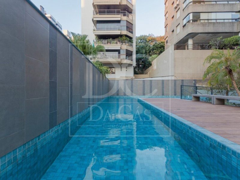 Apartamento à venda com 268m², 3 dormitórios, 3 suítes, 4 vagas no bairro Rio Branco em Porto Alegre