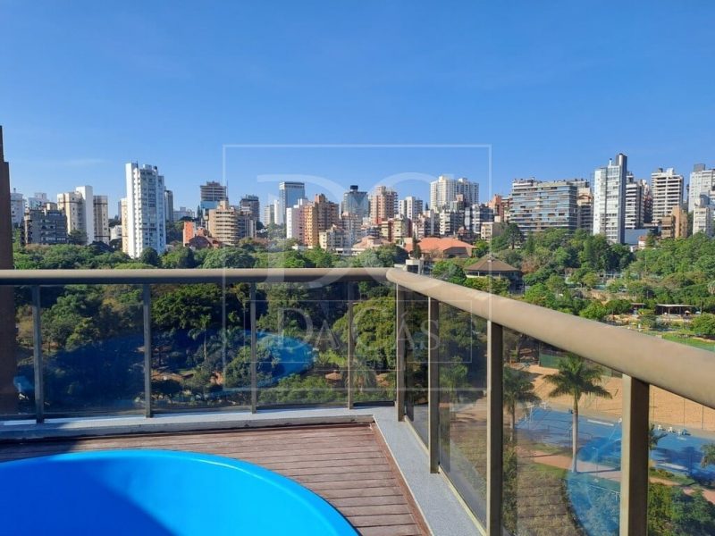 Apartamento à venda com 246m², 3 dormitórios, 1 suíte, 3 vagas no bairro Bela Vista em Porto Alegre