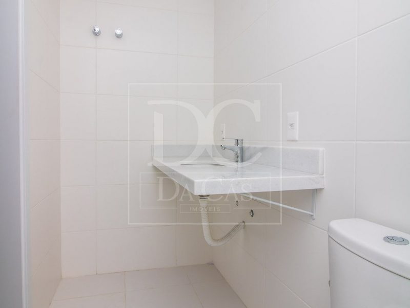 Apartamento à venda com 147m², 3 dormitórios, 3 suítes, 2 vagas no bairro Bela Vista em Porto Alegre