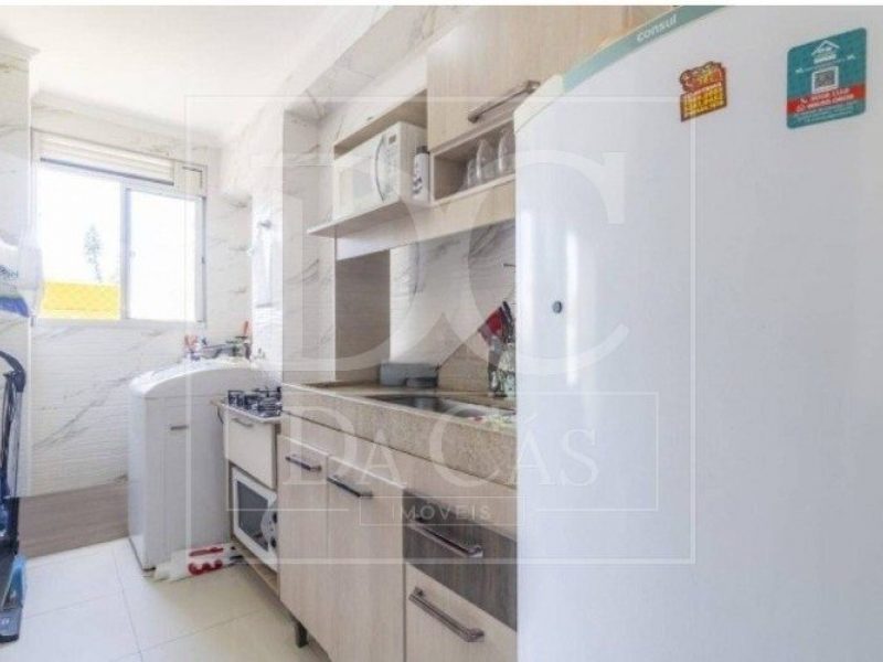 Apartamento à venda com 48m², 2 dormitórios no bairro Morro Santana em Porto Alegre