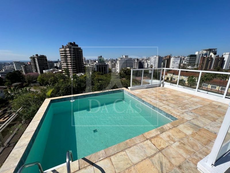 Apartamento à venda com 547m², 4 dormitórios, 1 suíte, 4 vagas no bairro Floresta em Porto Alegre