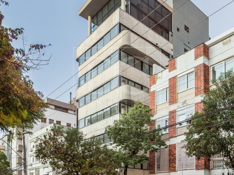 Apartamento à venda com 110m², 3 dormitórios, 1 suíte, 2 vagas no bairro Menino Deus em Porto Alegre