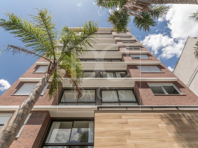 Apartamento à venda com 73m², 2 dormitórios, 1 suíte, 2 vagas no bairro Petrópolis em Porto Alegre