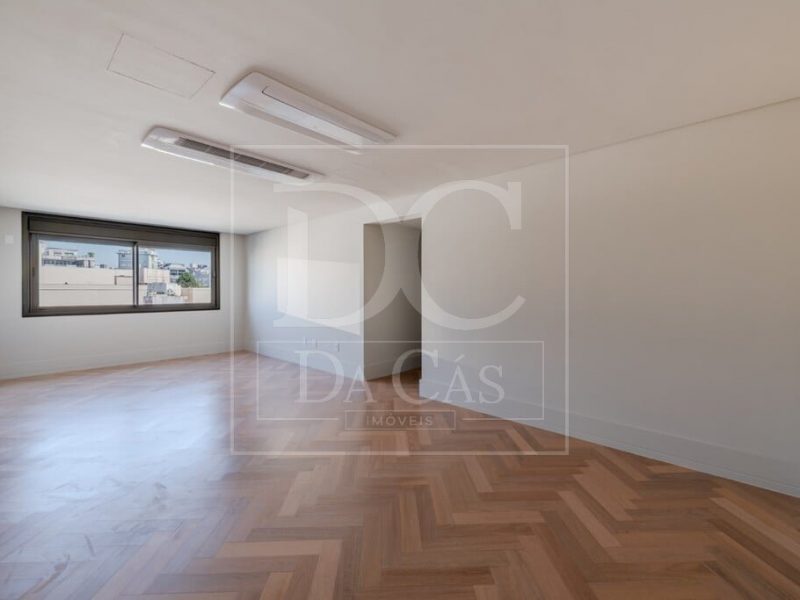 Apartamento à venda com 291m², 4 dormitórios, 4 suítes, 4 vagas no bairro Moinhos de Vento em Porto Alegre