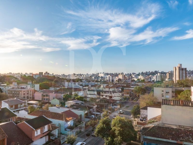 Apartamento à venda com 57m², 2 dormitórios, 2 vagas no bairro Santo Antônio em Porto Alegre