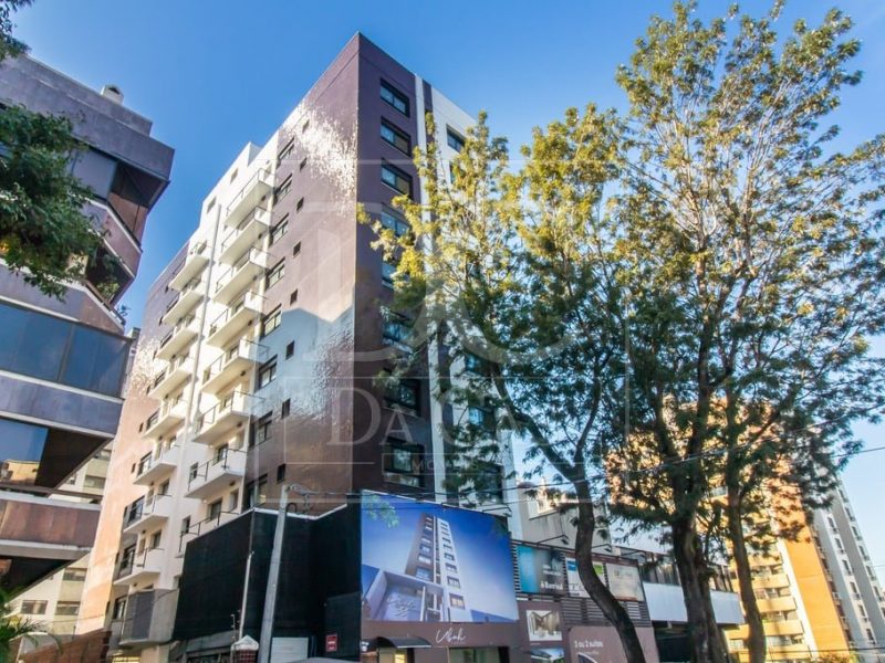 Apartamento à venda com 107m², 3 dormitórios, 3 suítes, 2 vagas no bairro Bela Vista em Porto Alegre