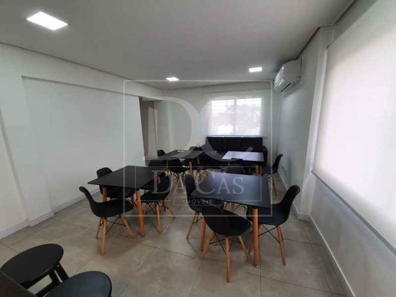 Apartamento à venda com 57m², 2 dormitórios, 1 suíte, 1 vaga no bairro Bom Jesus em Porto Alegre