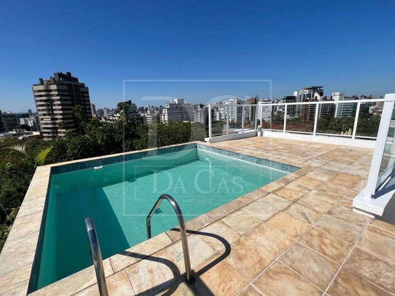 Apartamento à venda com 547m², 4 dormitórios, 1 suíte, 4 vagas no bairro Floresta em Porto Alegre