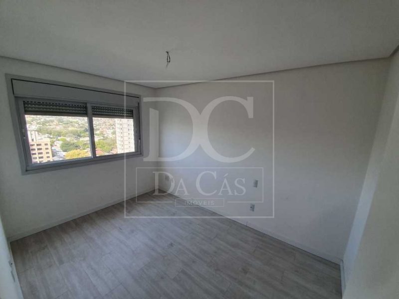 Apartamento à venda com 57m², 2 dormitórios, 1 suíte, 1 vaga no bairro Bom Jesus em Porto Alegre