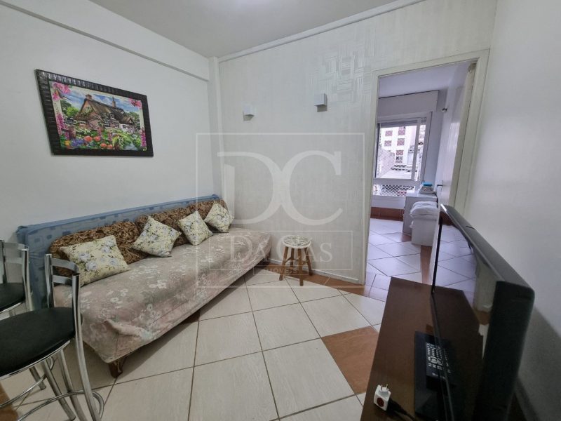 Apartamento à venda com 33m², 1 dormitório no bairro Centro Histórico em Porto Alegre