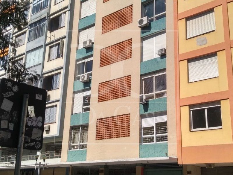 Apartamento à venda com 33m², 1 dormitório no bairro Centro Histórico em Porto Alegre