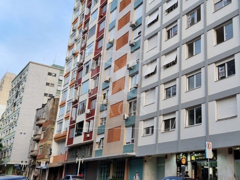 Apartamento à venda com 33m², 1 dormitório no bairro Centro Histórico em Porto Alegre