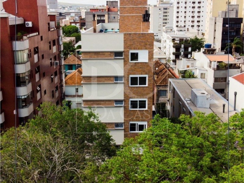 Apartamento à venda com 78m², 2 dormitórios, 2 suítes, 2 vagas no bairro Bela Vista em Porto Alegre