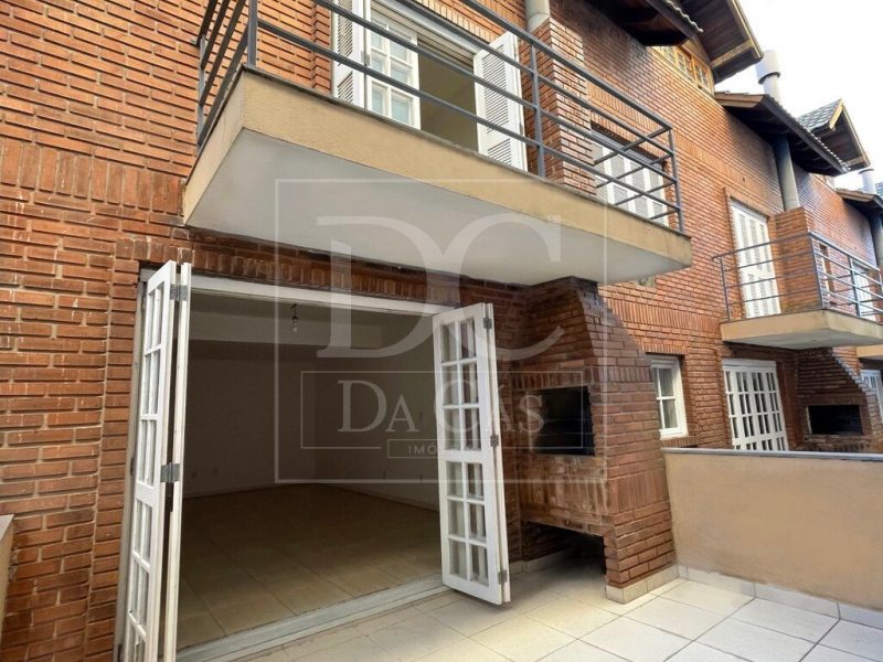 Casa em Condomínio à venda com 170m², 3 dormitórios, 1 suíte, 2 vagas no bairro Vila Jardim em Porto Alegre