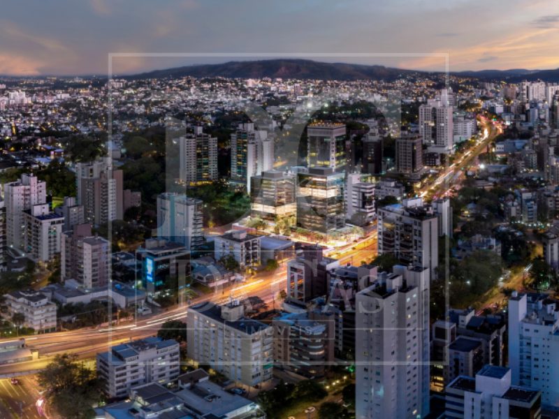 Loft à venda com 38m², 1 dormitório no bairro Três Figueiras em Porto Alegre