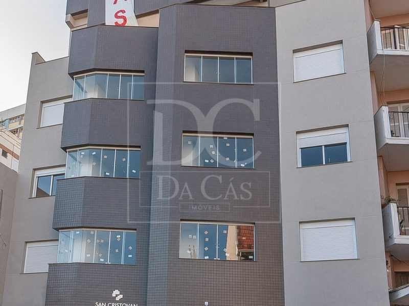 Apartamento à venda com 51m², 2 dormitórios, 1 suíte, 1 vaga no bairro Floresta em Porto Alegre