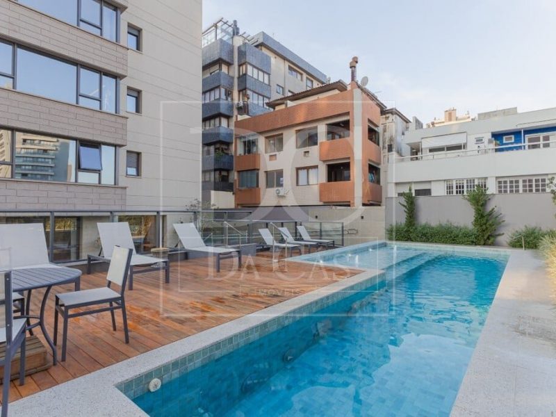 Apartamento à venda com 124m², 3 dormitórios, 3 suítes, 2 vagas no bairro Moinhos de Vento em Porto Alegre