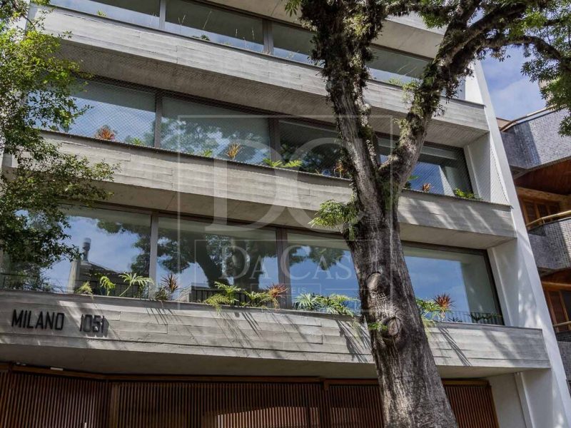 Apartamento à venda com 111m², 2 dormitórios, 2 suítes, 2 vagas no bairro Mont Serrat em Porto Alegre