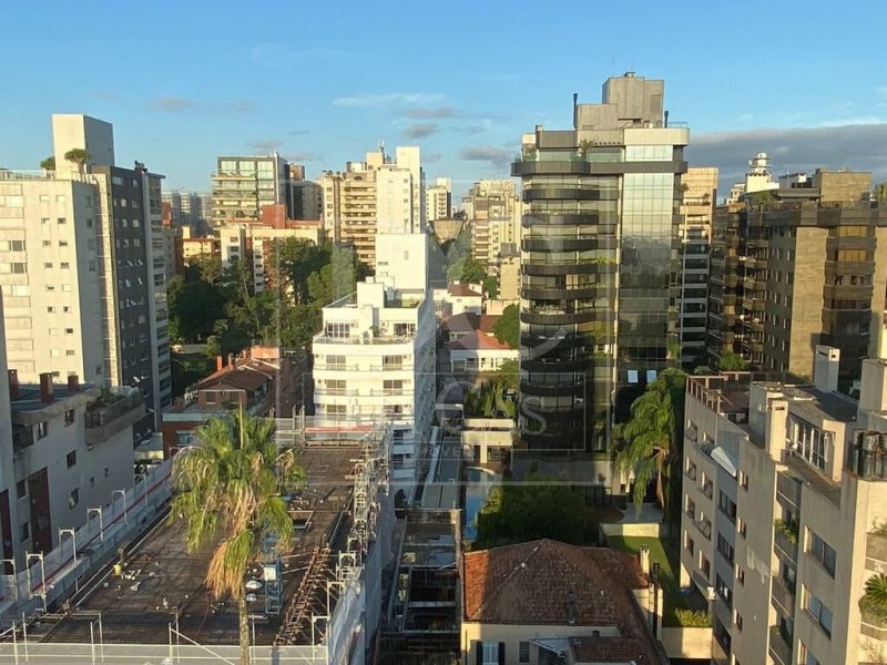 Apartamento à venda com 122m², 3 dormitórios, 1 suíte, 3 vagas no bairro Rio Branco em Porto Alegre