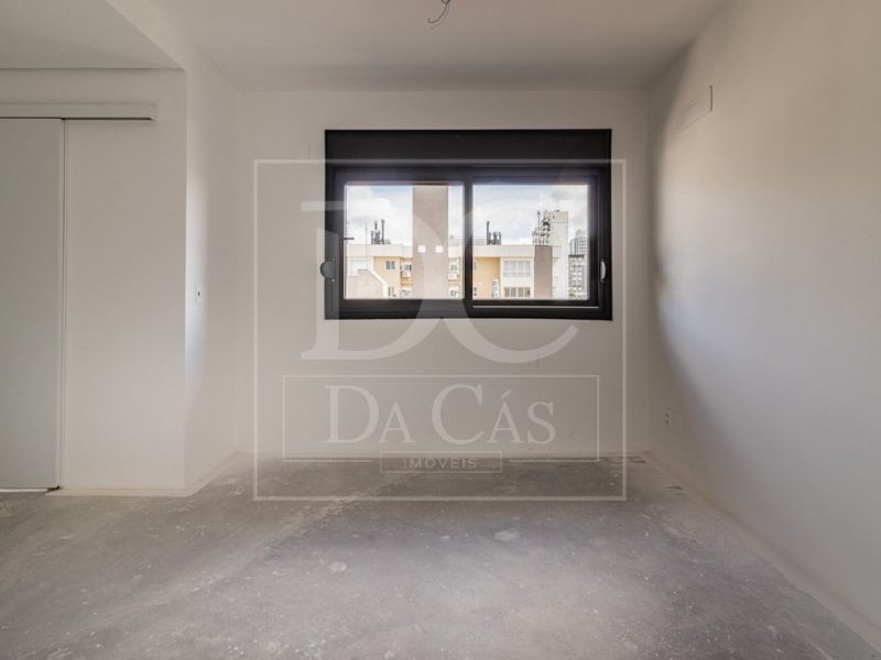 Loft à venda com 76m², 1 dormitório, 1 suíte, 2 vagas no bairro Rio Branco em Porto Alegre