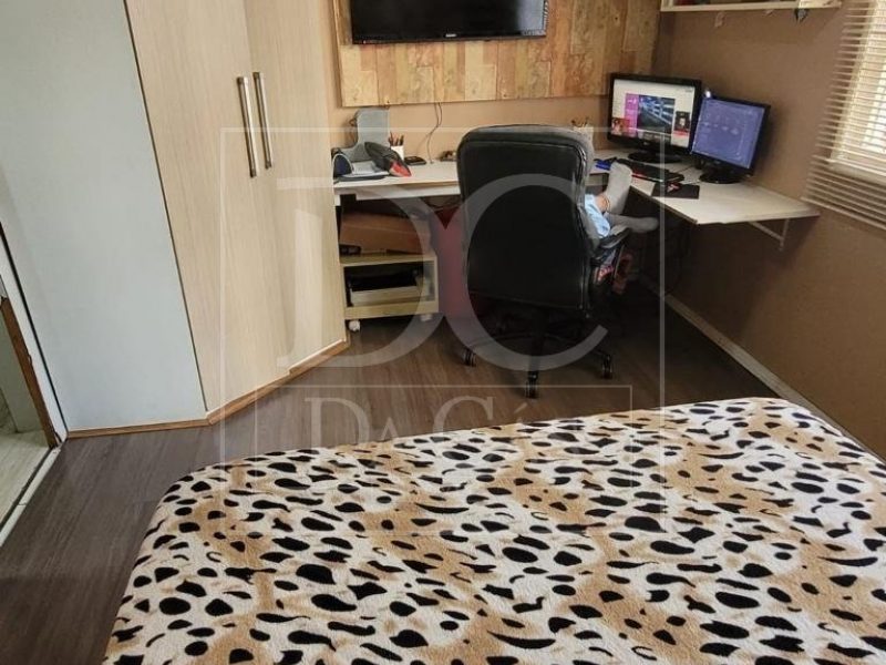 Apartamento à venda com 155m², 3 dormitórios, 1 suíte, 1 vaga no bairro Boa Vista em Porto Alegre