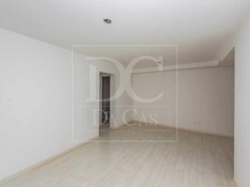 Apartamento à venda com 63m², 2 dormitórios, 1 suíte, 2 vagas no bairro Bom Jesus em Porto Alegre