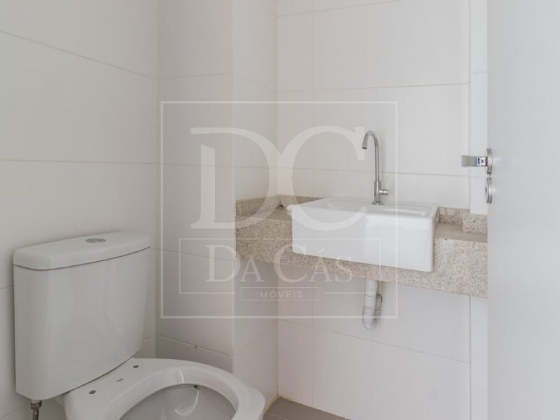 Apartamento à venda com 86m², 2 dormitórios, 2 suítes, 1 vaga no bairro Mont Serrat em Porto Alegre