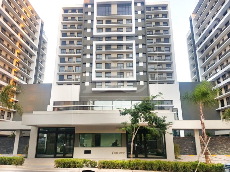 Apartamento à venda com 74m², 1 dormitório, 1 suíte, 2 vagas no bairro Central Parque em Porto Alegre