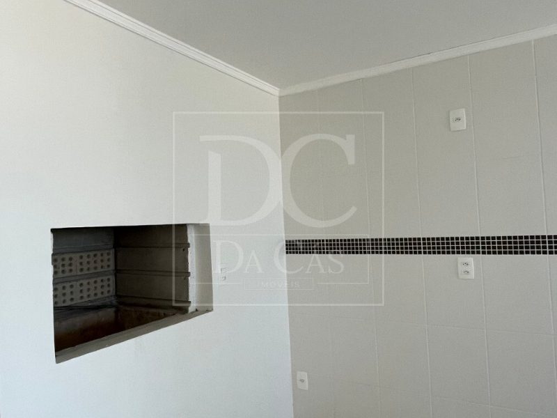 Apartamento à venda com 69m², 2 dormitórios, 1 suíte, 2 vagas no bairro Santo Antônio em Porto Alegre