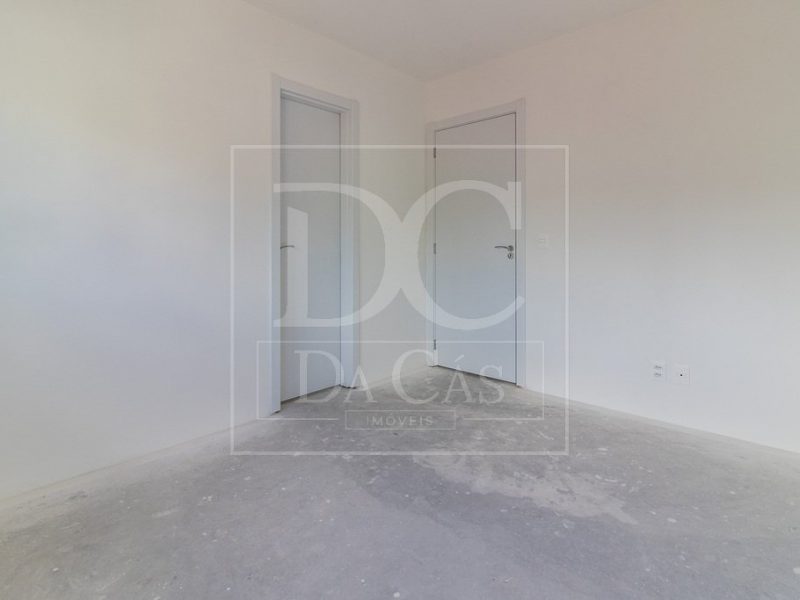 Apartamento à venda com 103m², 1 dormitório, 1 suíte, 2 vagas no bairro Rio Branco em Porto Alegre