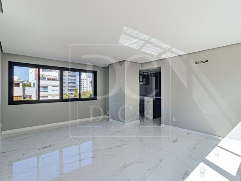 Cobertura à venda com 158m², 3 dormitórios, 2 suítes, 2 vagas no bairro Petrópolis em Porto Alegre