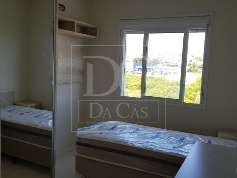 Apartamento à venda com 105m², 2 dormitórios, 1 suíte, 2 vagas no bairro Cavalhada em Porto Alegre