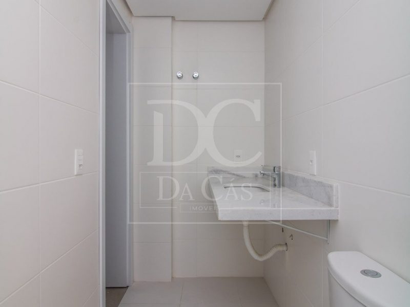 Apartamento à venda com 147m², 3 dormitórios, 3 suítes, 2 vagas no bairro Bela Vista em Porto Alegre