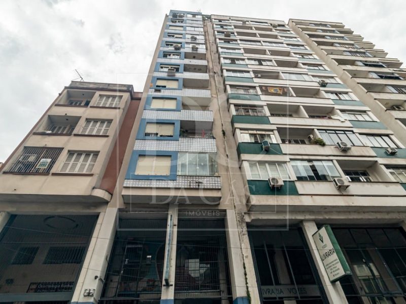 Apartamento à venda com 94m², 3 dormitórios no bairro Centro Histórico em Porto Alegre