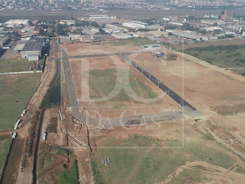 Terreno à venda com 825m² no bairro Anchieta em Porto Alegre