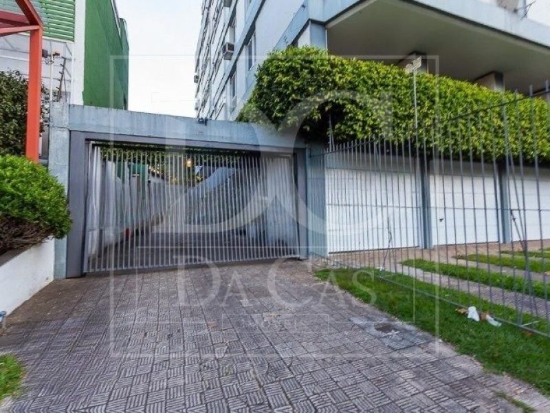 Apartamento à venda com 121m², 3 dormitórios, 1 suíte, 1 vaga no bairro Três Figueiras em Porto Alegre