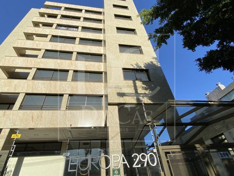 Apartamento à venda com 78m², 2 dormitórios, 2 suítes, 1 vaga no bairro Petrópolis em Porto Alegre