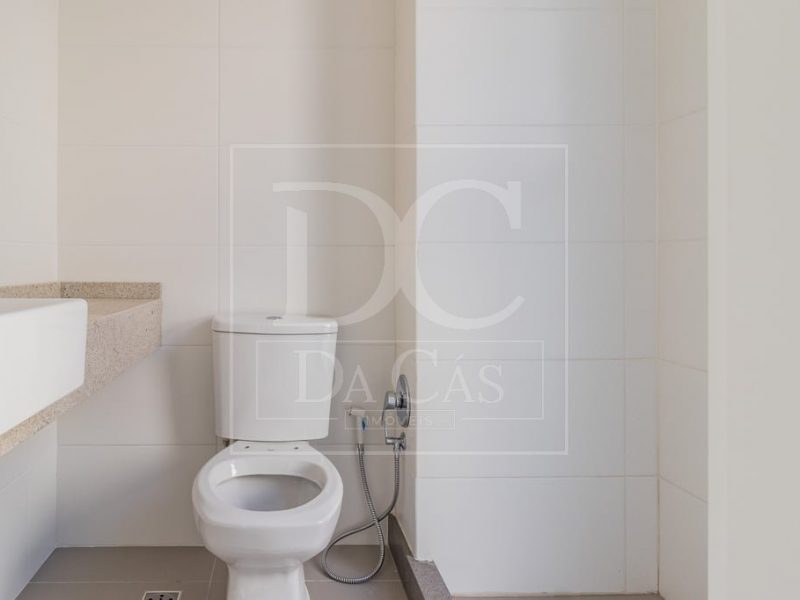 Apartamento à venda com 86m², 2 dormitórios, 2 suítes, 1 vaga no bairro Mont Serrat em Porto Alegre