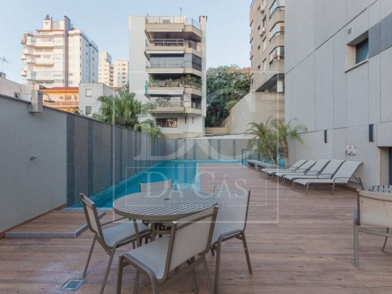 Apartamento à venda com 268m², 3 dormitórios, 3 suítes, 5 vagas no bairro Rio Branco em Porto Alegre