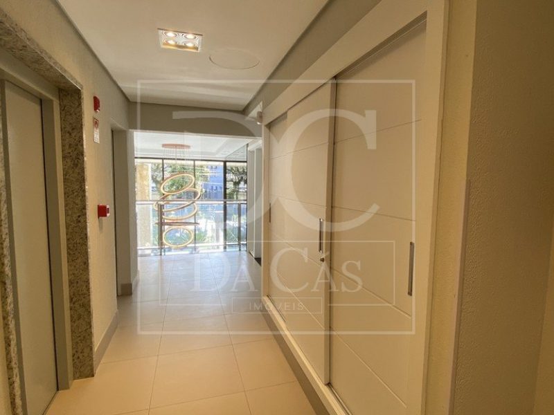 Apartamento à venda com 78m², 2 dormitórios, 2 suítes, 1 vaga no bairro Petrópolis em Porto Alegre