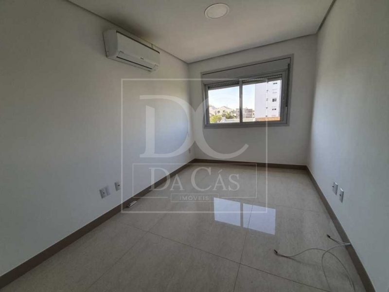 Apartamento à venda com 57m², 2 dormitórios, 1 suíte, 1 vaga no bairro Bom Jesus em Porto Alegre