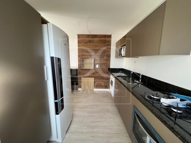 Apartamento à venda com 67m², 2 dormitórios, 1 suíte, 1 vaga no bairro Santana em Porto Alegre