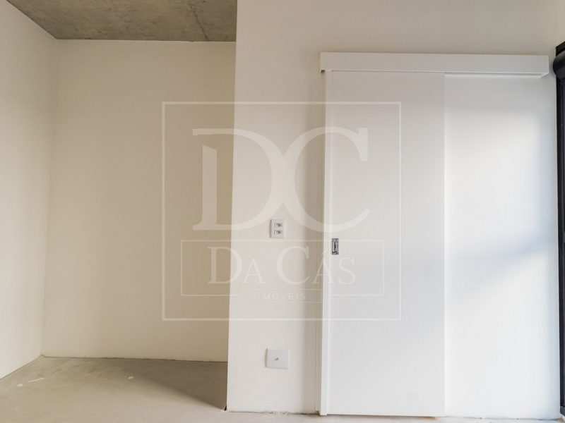 Apartamento à venda com 111m², 2 dormitórios, 2 suítes, 2 vagas no bairro Mont Serrat em Porto Alegre