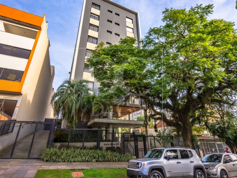 Apartamento à venda com 63m², 2 dormitórios, 1 suíte, 2 vagas no bairro Bom Jesus em Porto Alegre