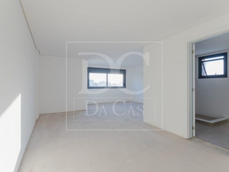 Apartamento à venda com 268m², 3 dormitórios, 3 suítes, 5 vagas no bairro Rio Branco em Porto Alegre