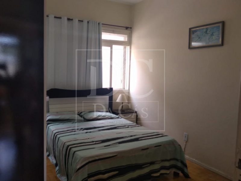 Apartamento à venda com 69m², 2 dormitórios no bairro Rio Branco em Porto Alegre