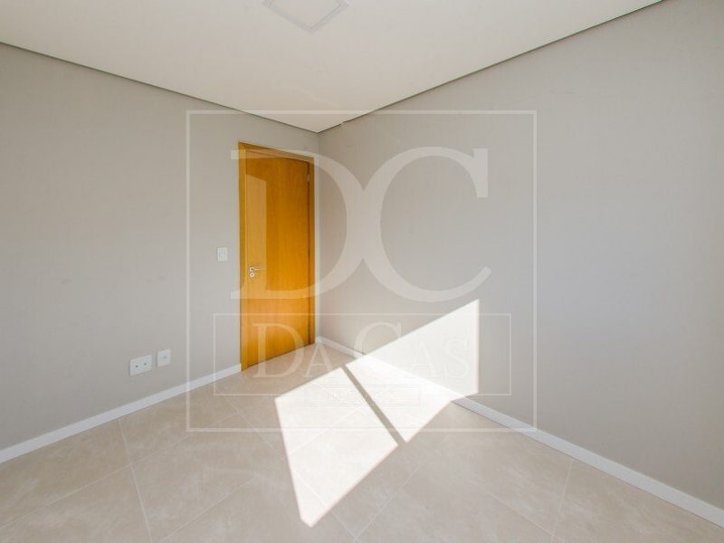 Apartamento à venda com 56m², 2 dormitórios, 1 suíte, 1 vaga no bairro Agronomia em Porto Alegre